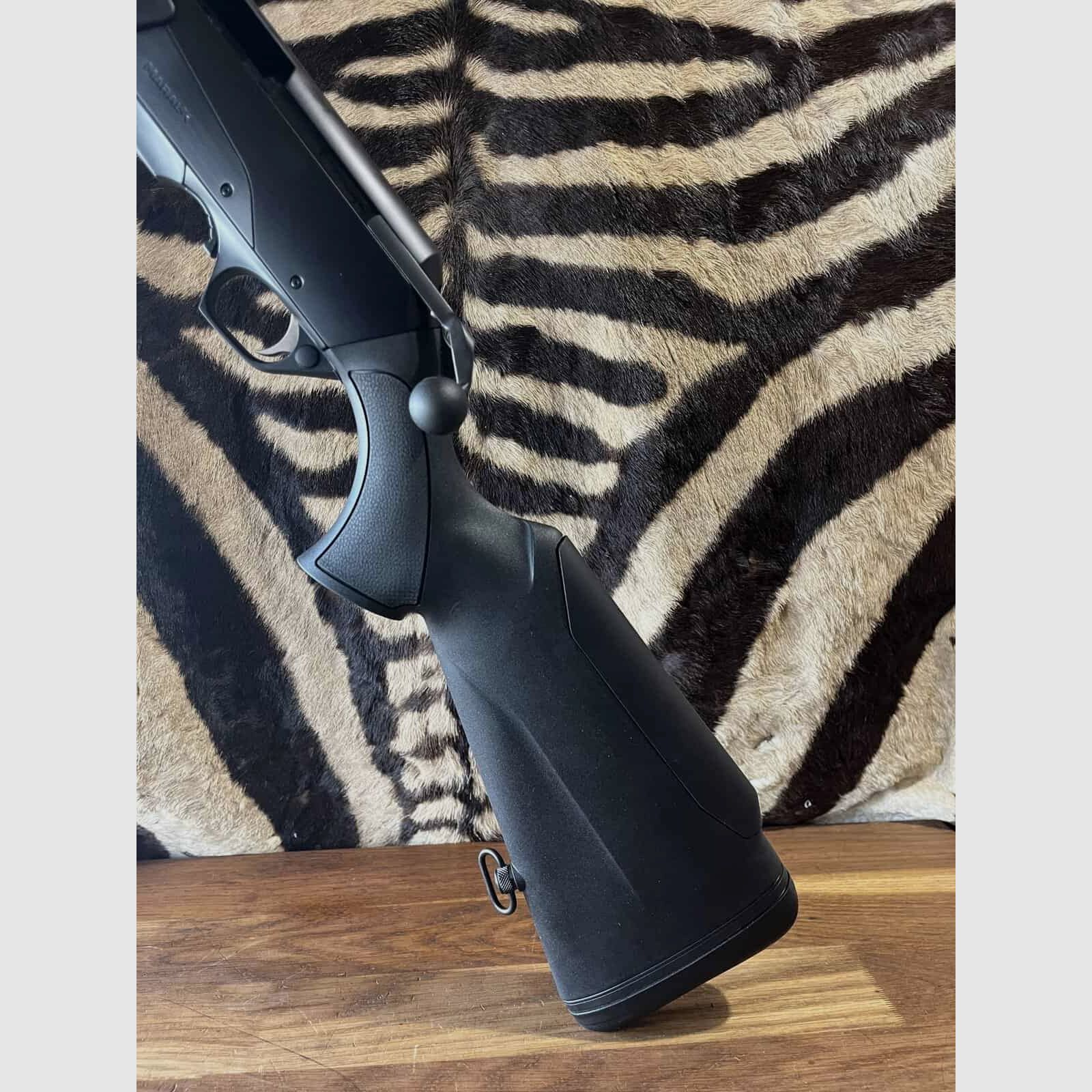 Carabina Browning Maral 4X Hunter Compo Black mancina – valigetta, immagine 2 di 10