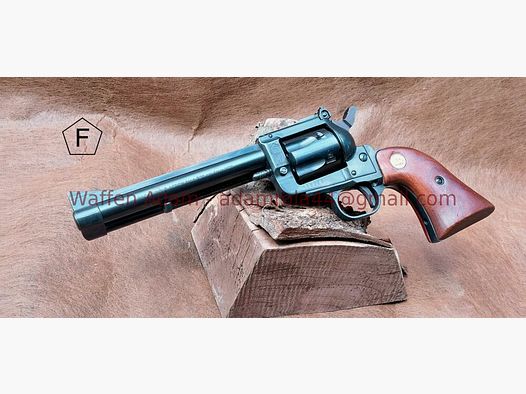 RECK F nel modello a cinque lati R20 SAA,