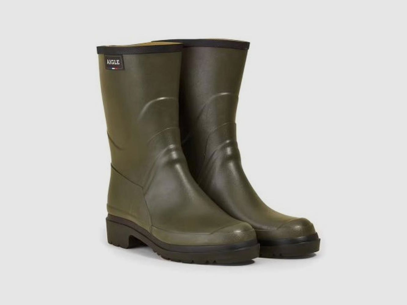 Aigle BISON 2 Kaki Stivaletti - Pelle Resistente - Suola Antiscivolo - Comfort e Protezione Duraturi, immagine 1 di 5