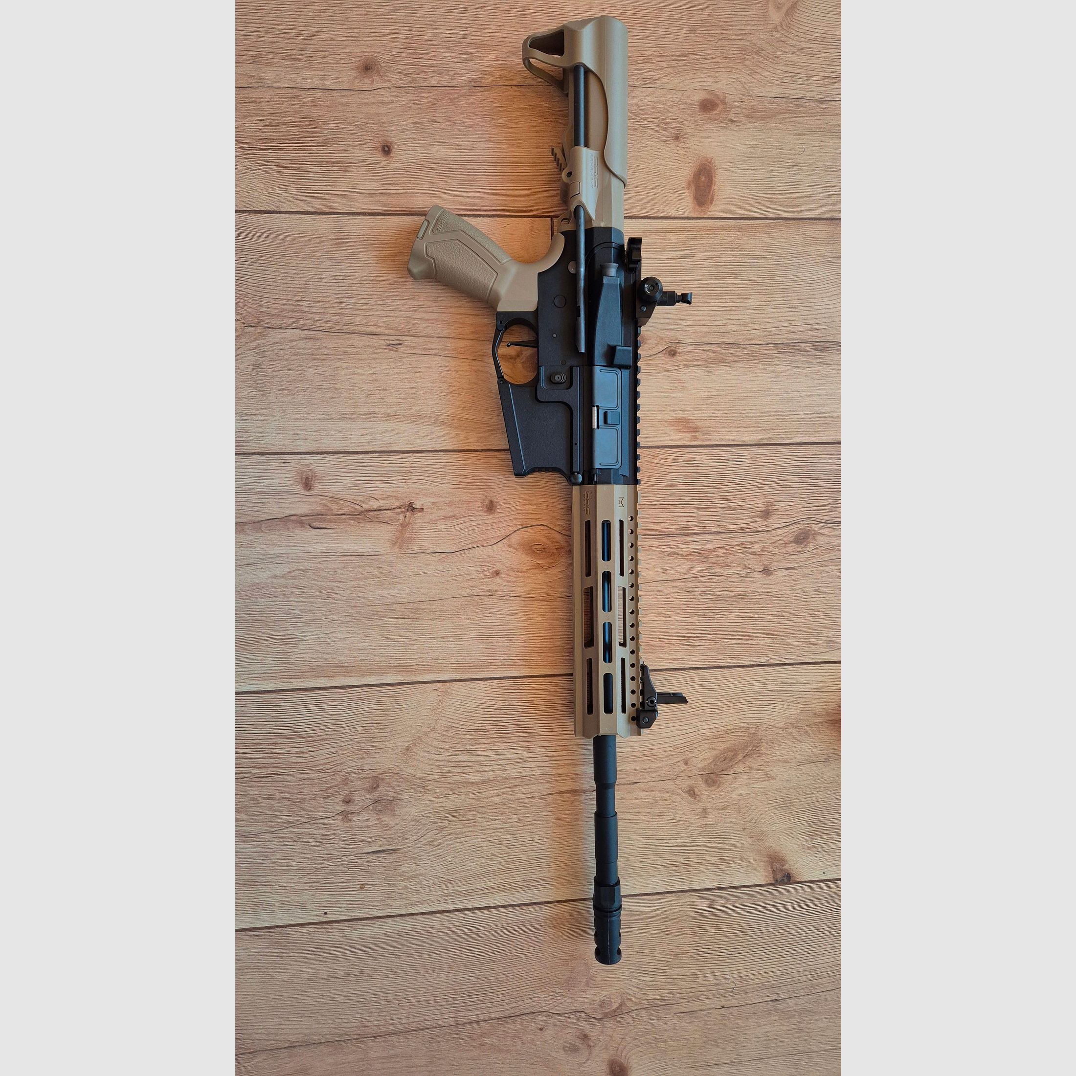 Airsoft Set  CM16 RAIDER L 2.0E in dessert Tan 0,5 Joul