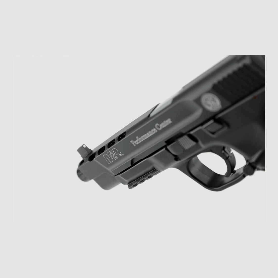 Umarex S&W M&P9L Performance Center 4,5 mm (.177) BB, CO₂