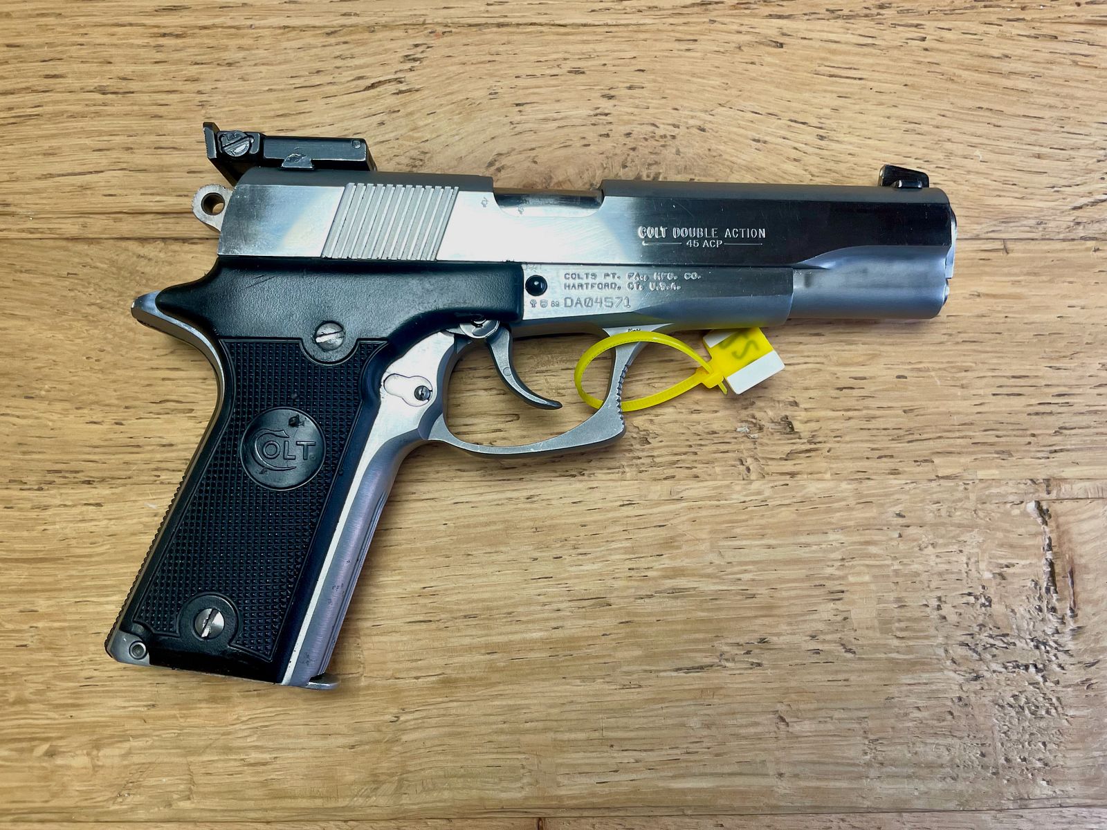 halbautom Pistole 1911 Colt Double Eagle Series 90  Kal. .45ACP