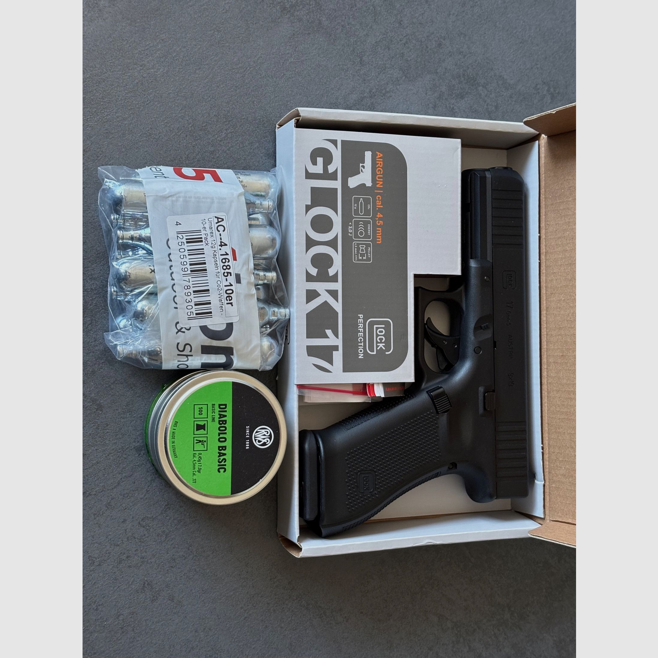 GLOCK 17, Gen5, Co2-Pistole, Kaliber 4,5mm, Diabolo Blowback(P18) SET !! NEU und OVP, Bild 3 von 8