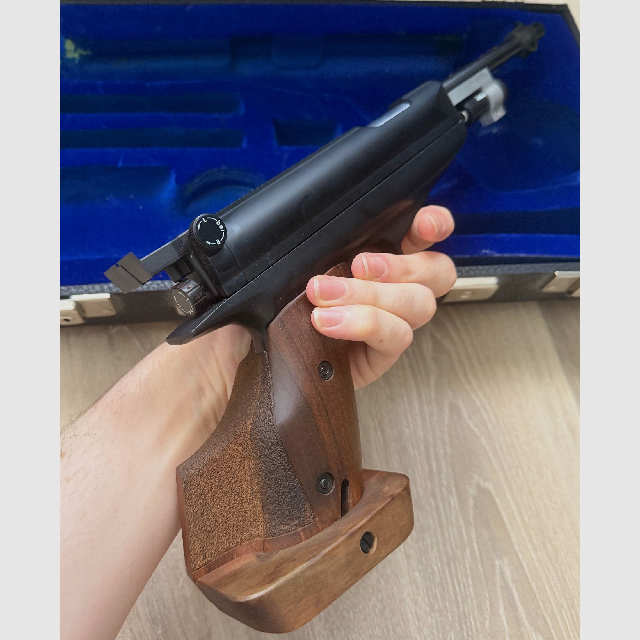 Feinwerkbau Mod. 65 cal 4,5mm en estado como nuevo