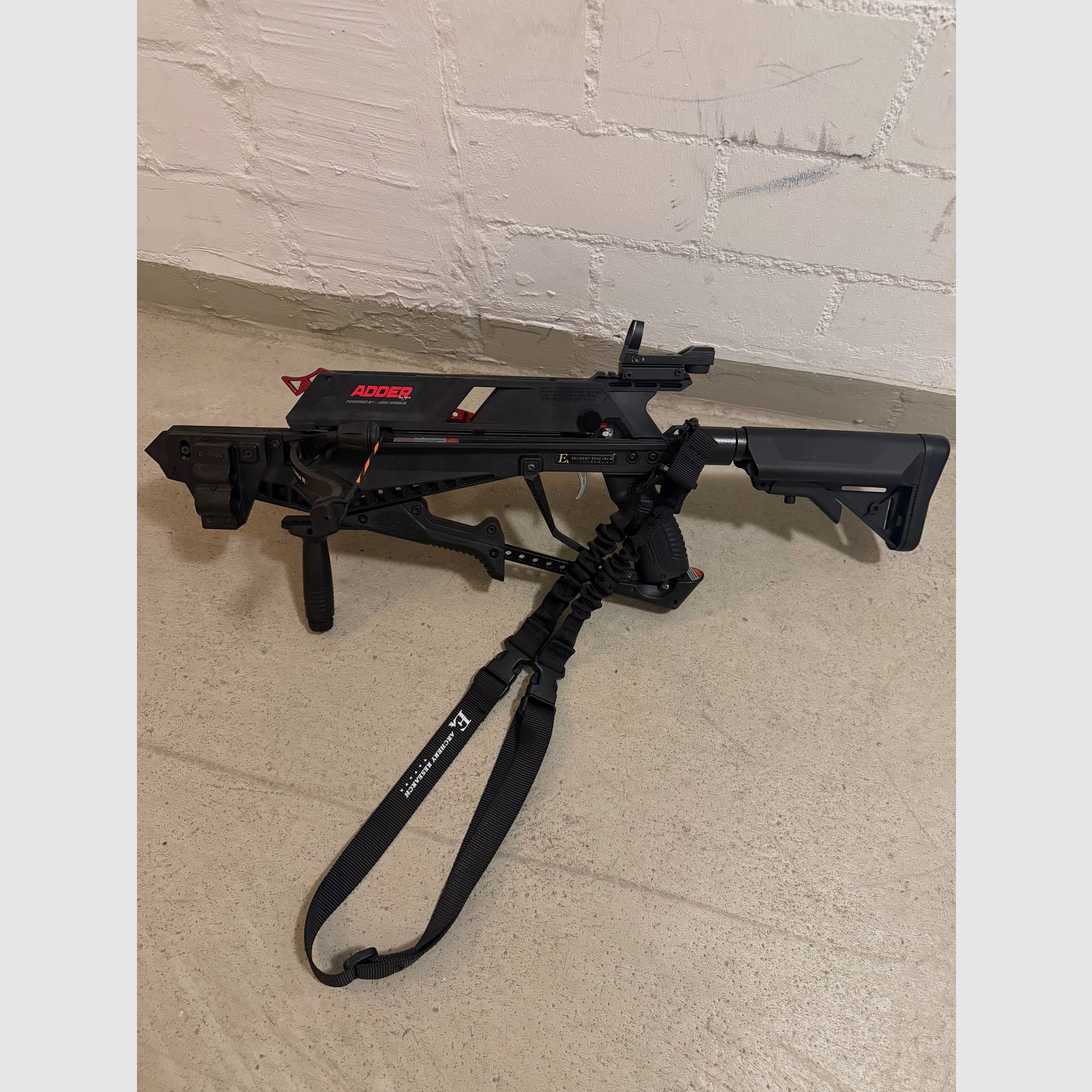 EK Archery Cobra System R-Serie Adder herlaad kruisboog – Top conditie incl. accessoires
