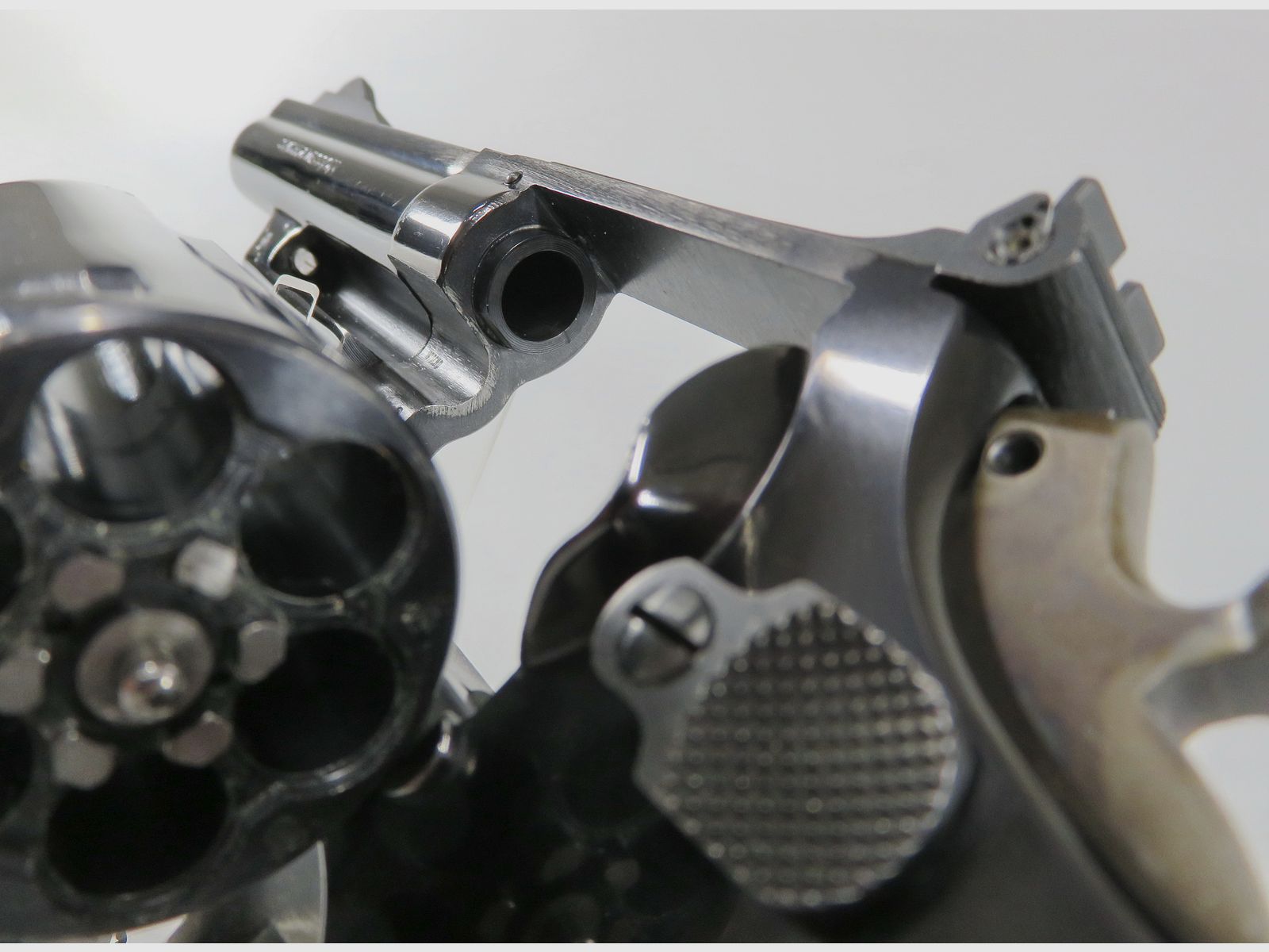 Revolver Smith & Wesson 19-4 in 4 Zoll | Kaliber .357 Mag | Klassiker in Top-Zustand / Neuwertig