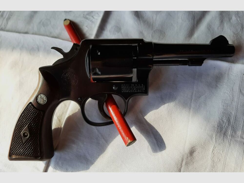 Smith & Wesson 10-5 Military & Police