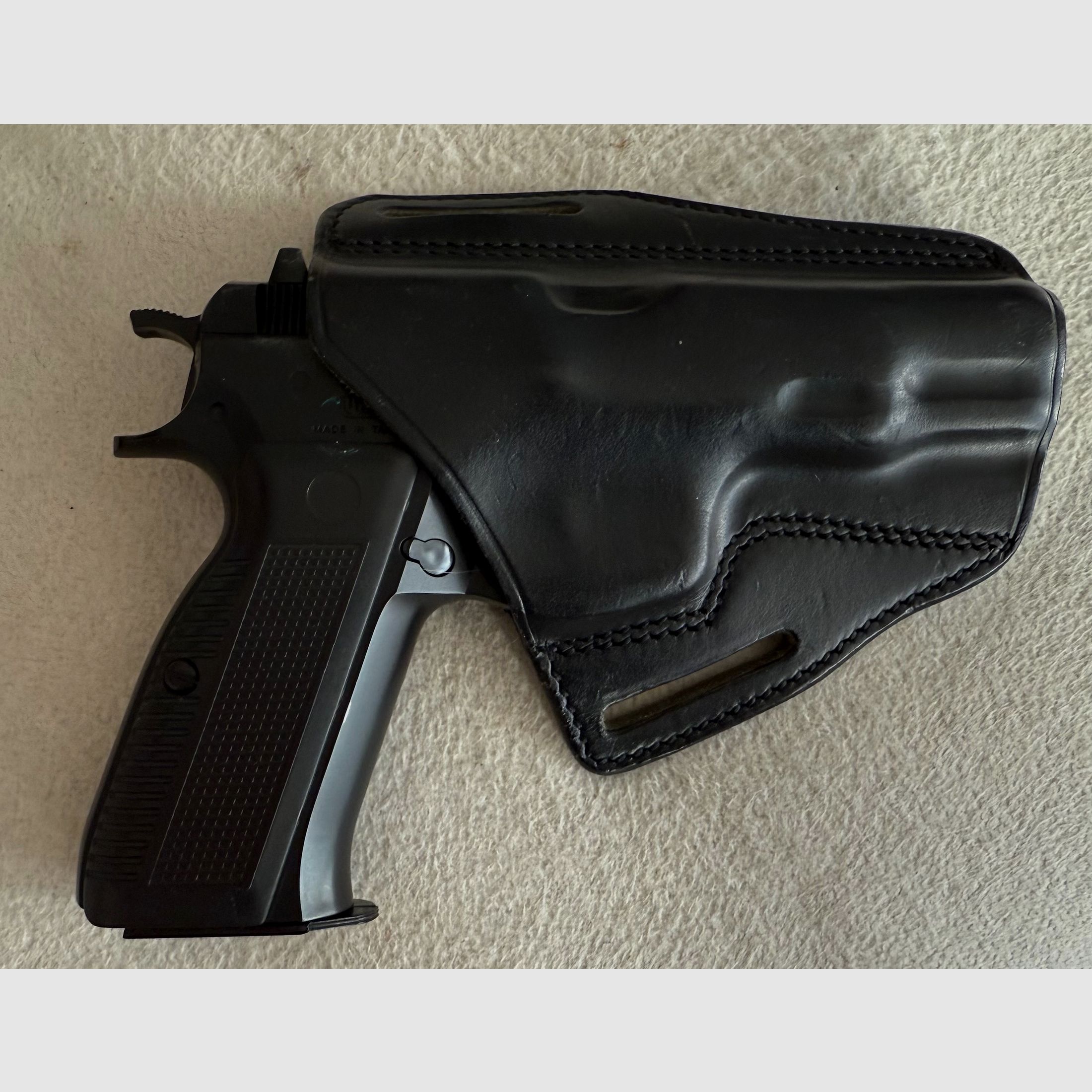 Sickinger Pancake Holster, Leder schwarz, für CZ75, M75, Tanfoglio u.ä. 