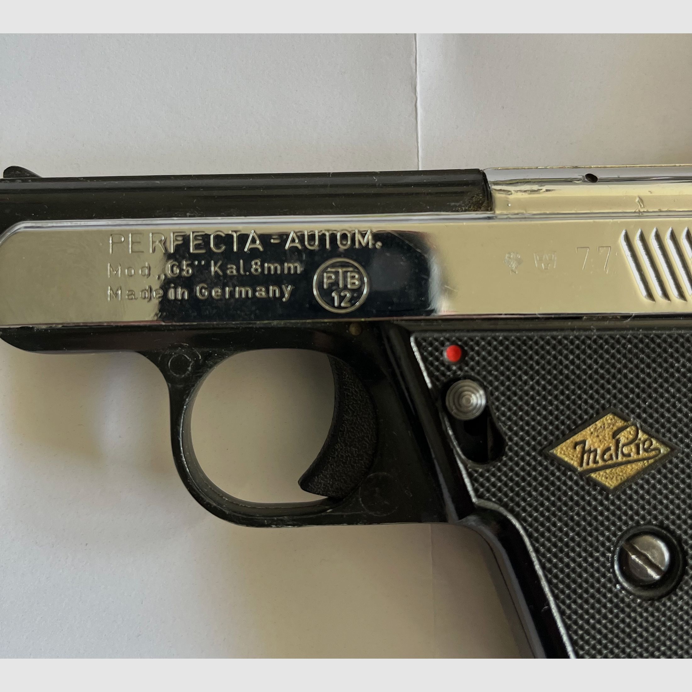 PERFECTA - AUTOM. Mod.G5 Kaliber 8mm PTB 12  N77