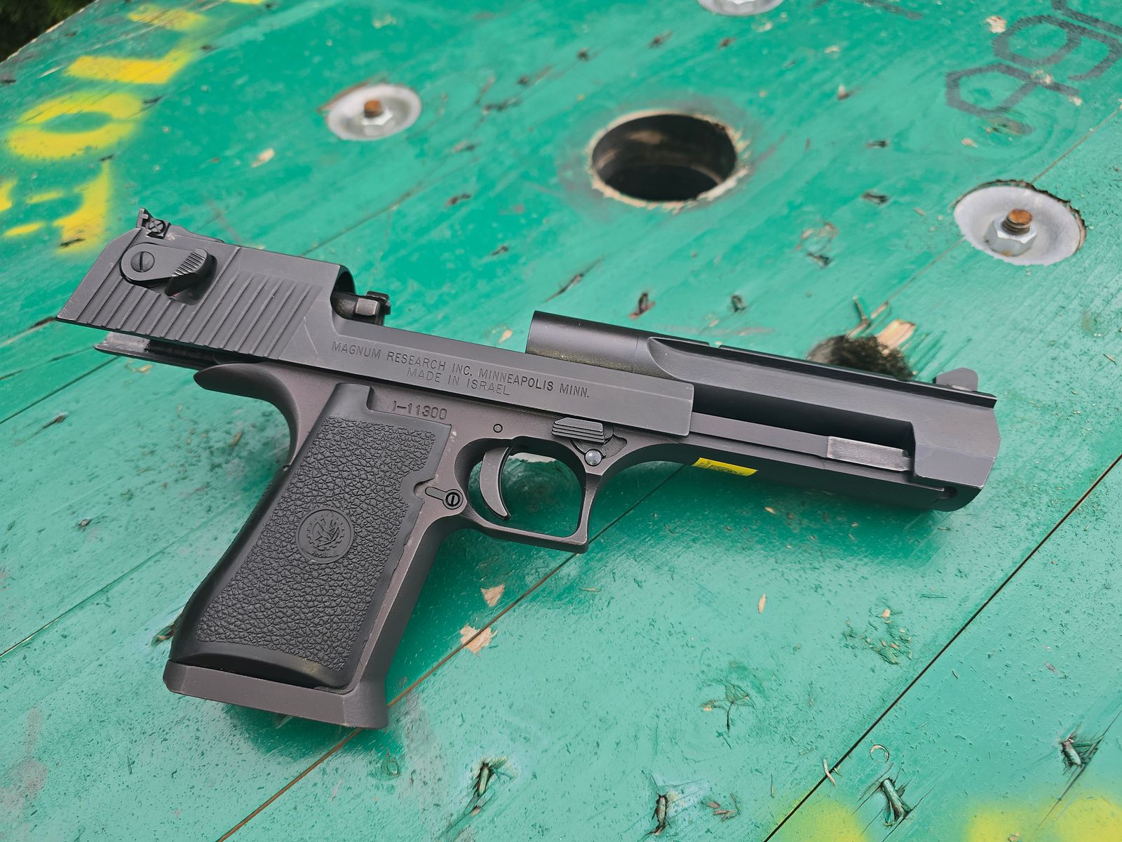 Desert Eagle Mark XIX .50 AE – Magnum Research / IMI – Bruniert