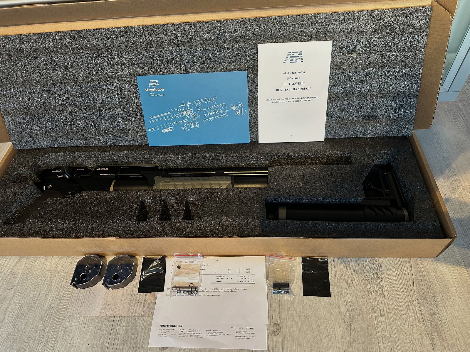 AEA Megalodon Nuovo e Mai Utilizzato con accessori originali