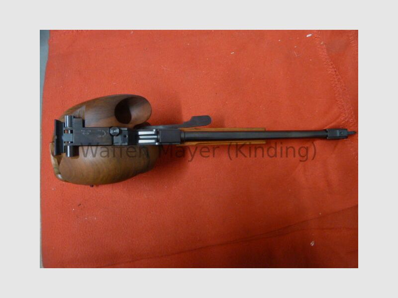 Pfuff Libre -Pistola