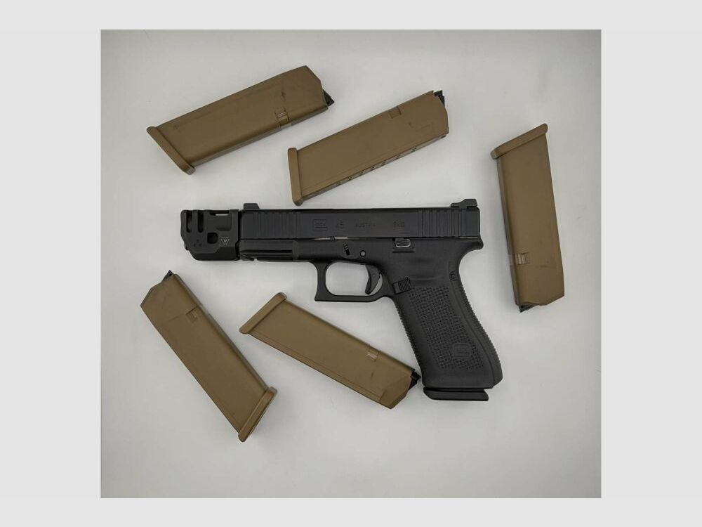 Glock 45 in 9x19 with removable Massdriver compensator from Strike Industries