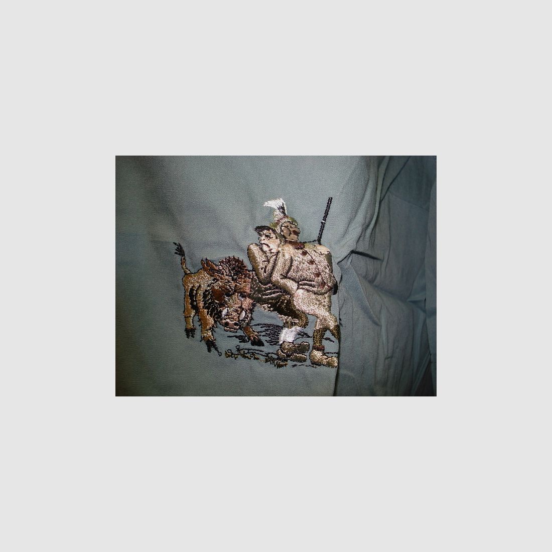 Hemd mit Stickerei, gr.41 - 1 Brusttasche
