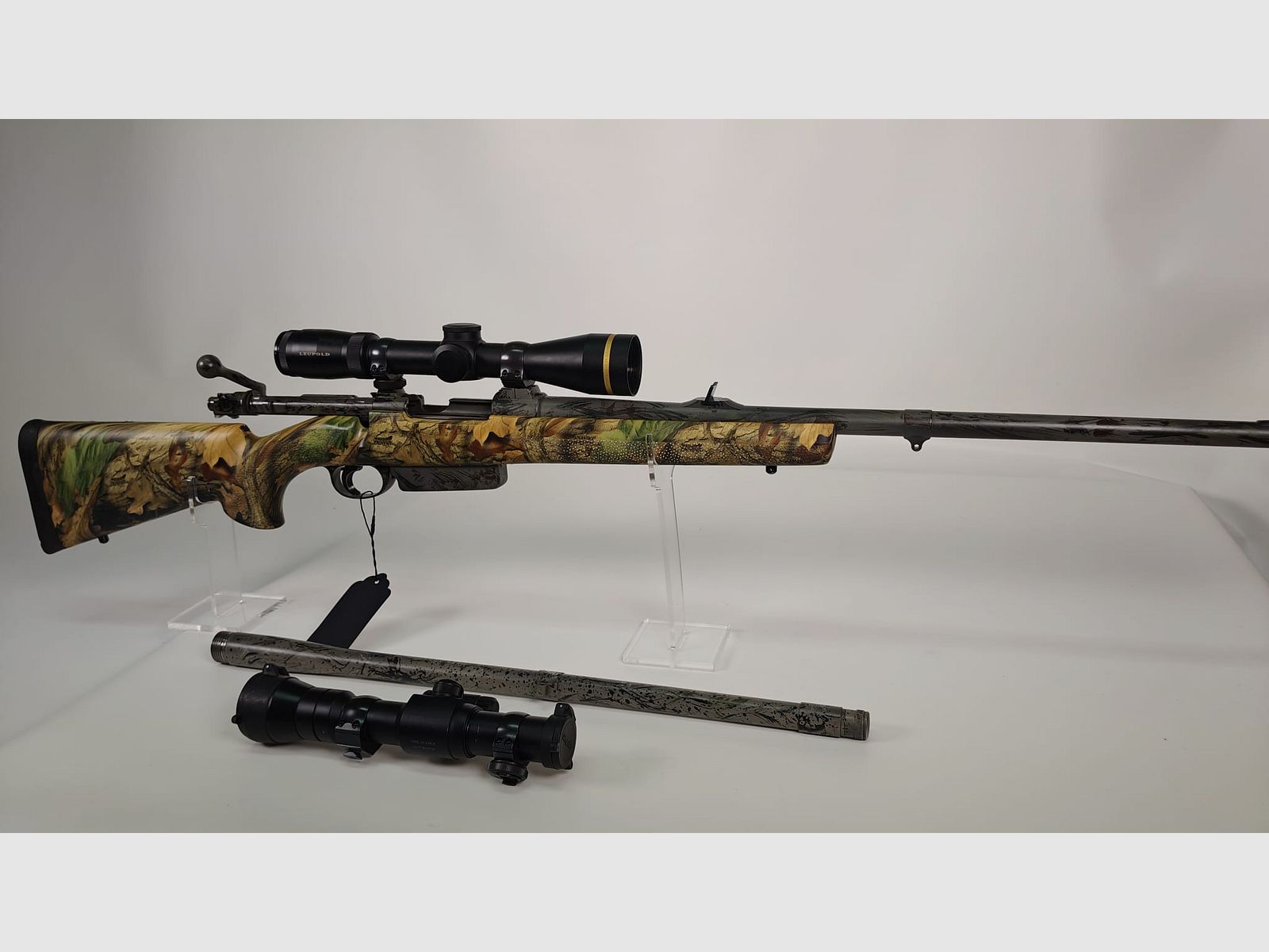 Steyr Mod. 98 .375Ruger con cañón intercambiable, Leupold VX-6 2-12x42 y Aimpoint 7000L 2x, imagen 2 de 8