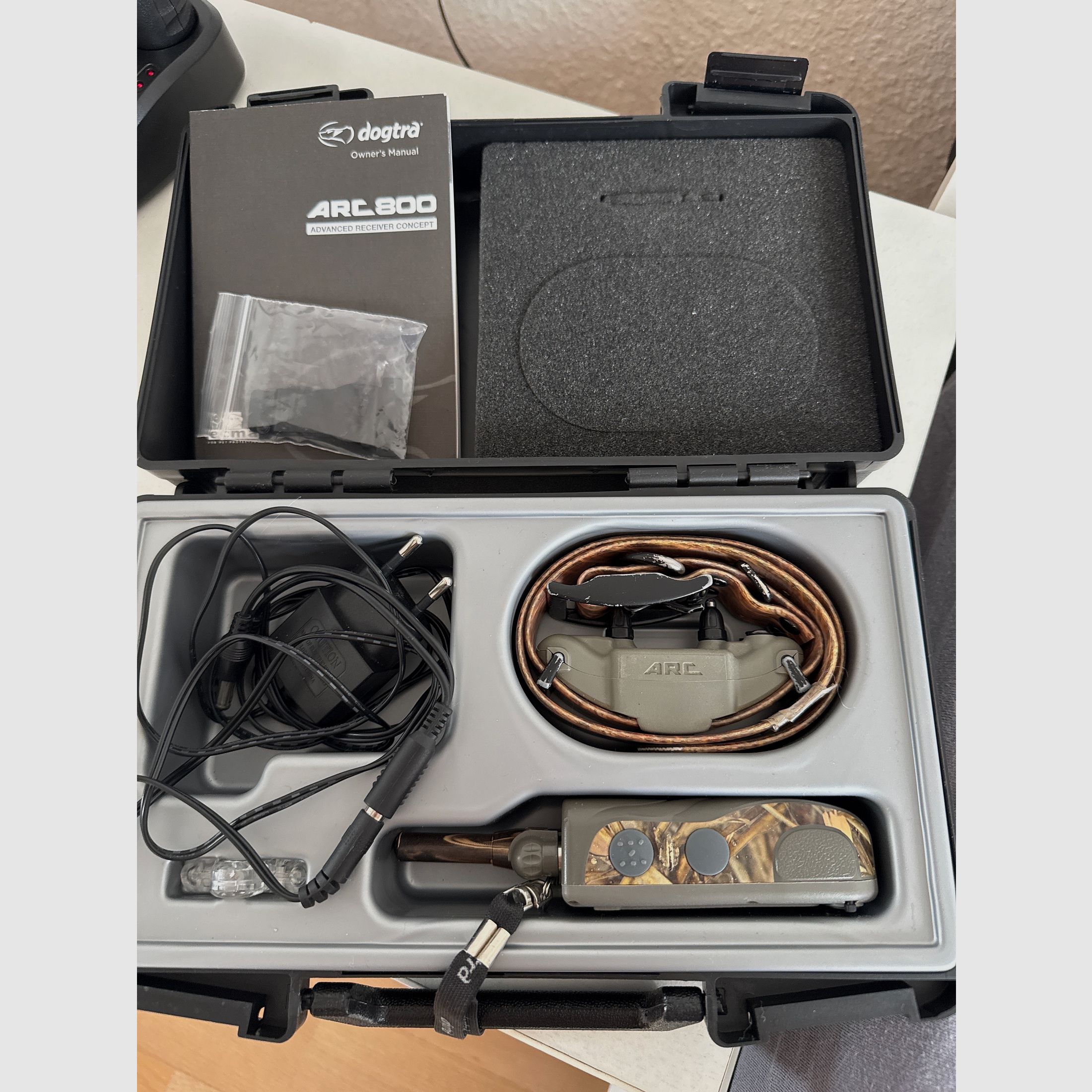 Dogtra ARC 800 Ferntrainer – defecto (batería) – 100 € negociable
