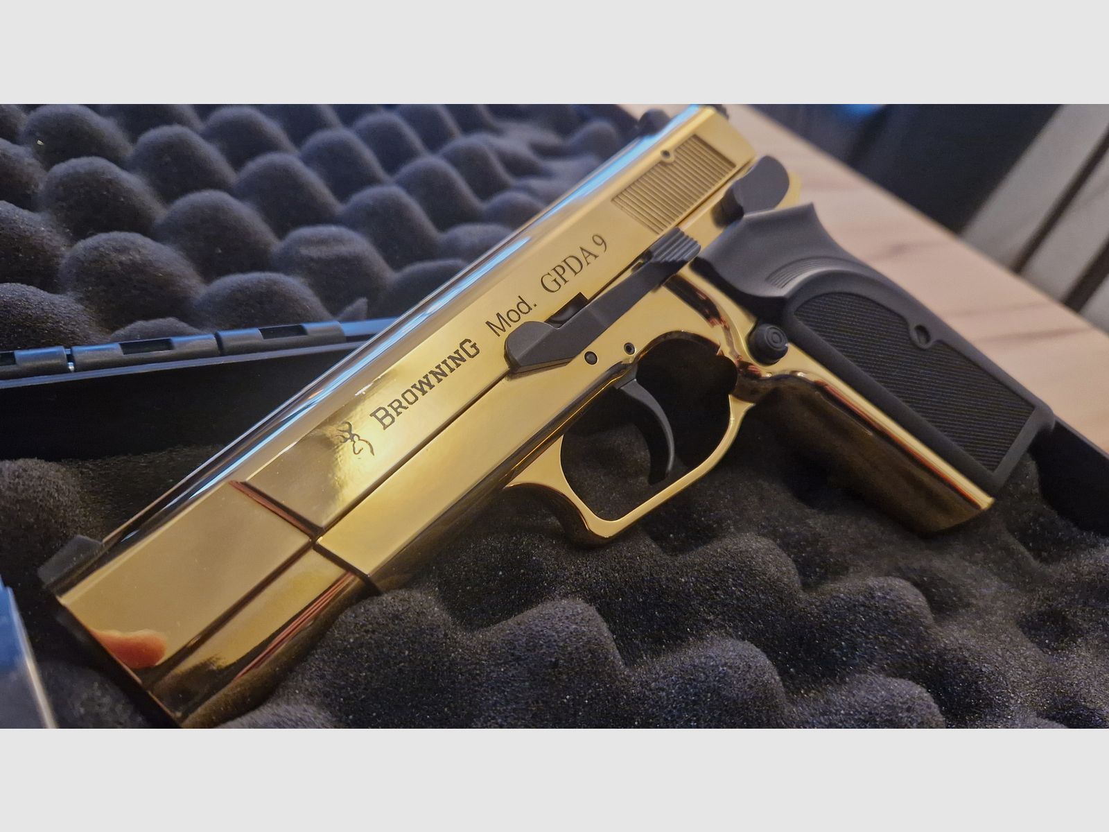 Browning GPDA 9 gold 9 mm P.A.K.