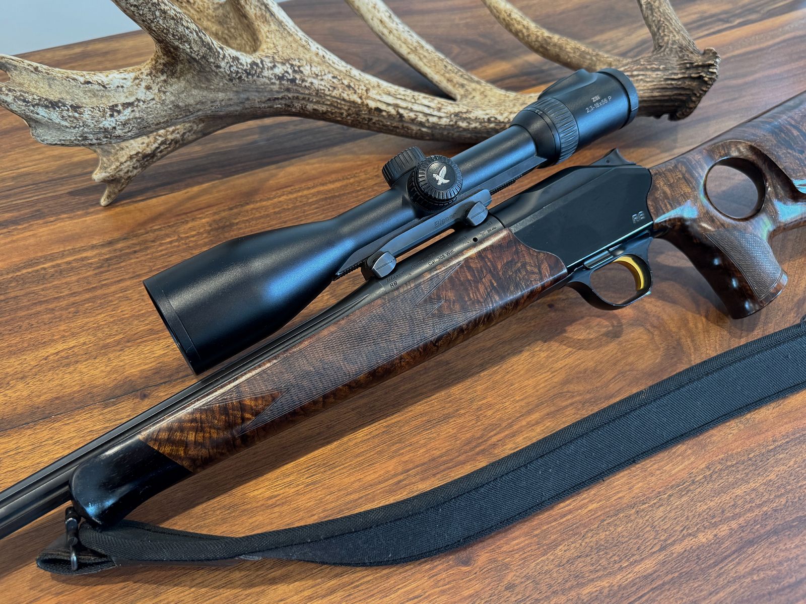 Blaser R8 Kaliber 308. Win + Swarovski Z8i Zielfernrohr 