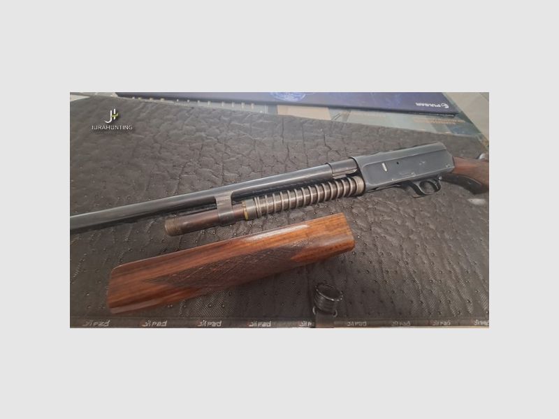 Remington Selbadeflinte ( Baugleich FN Auto 5)