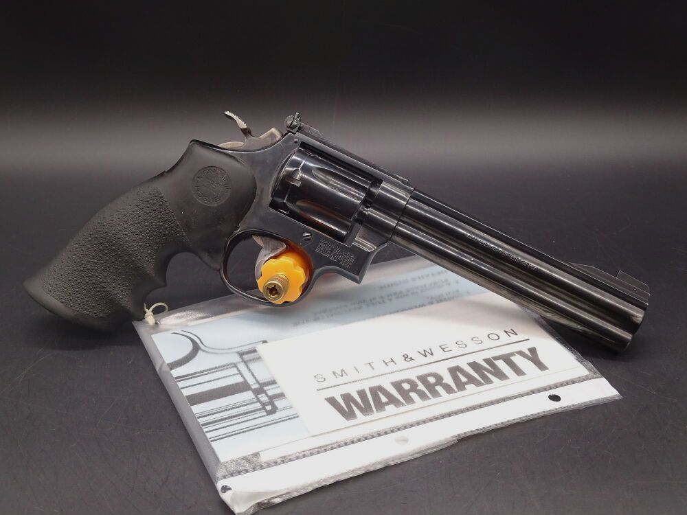 Smith & Wesson Mod 17-6 kaliber .22lr 6" geblauwde 17-6