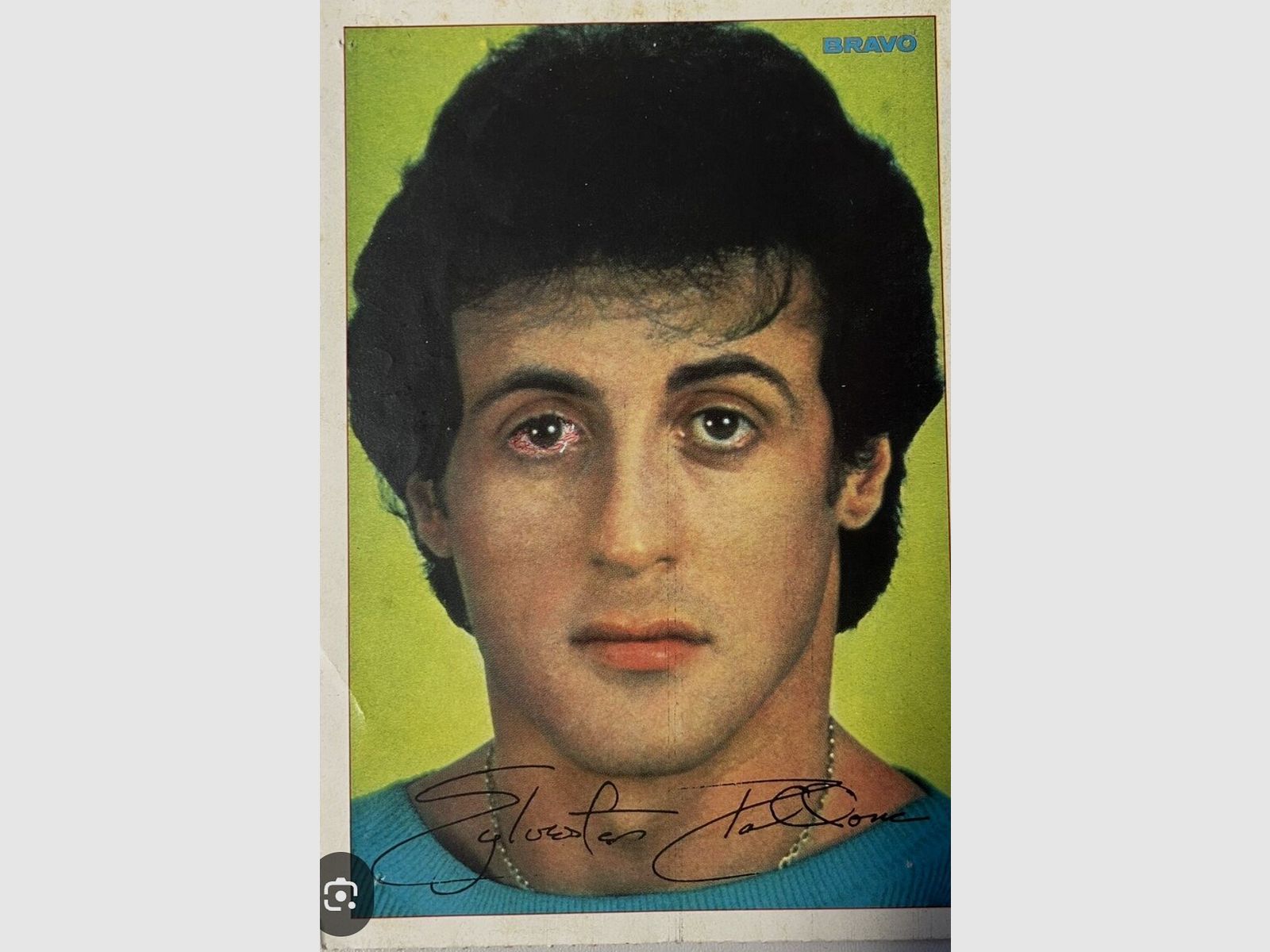 Oryg. podpis Sylvestra Stallone z 1997 roku na zdjęciu + nóż edycja sygnatury