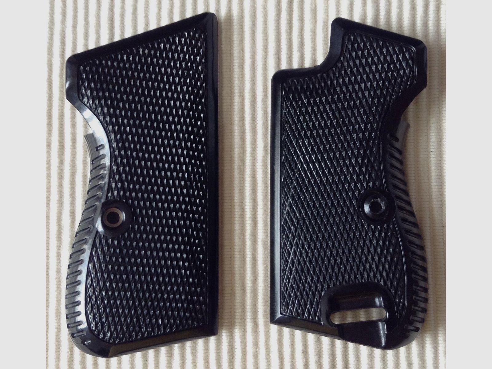 SIG P210 original Griffschalen, SIG P 210 -1,-2,-5 u. -6 Modelle