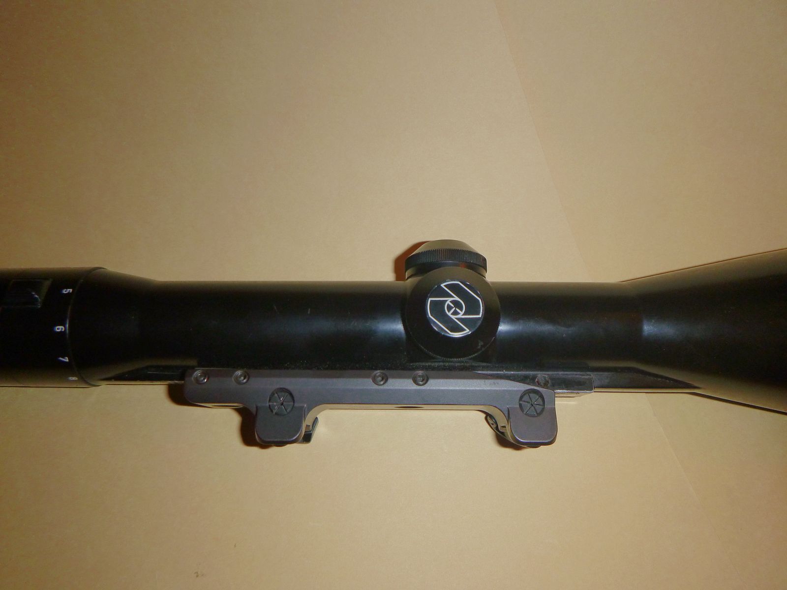 Zeiss Diavari Z 2,5-10x52 T* mit Blaser Sattelmontage