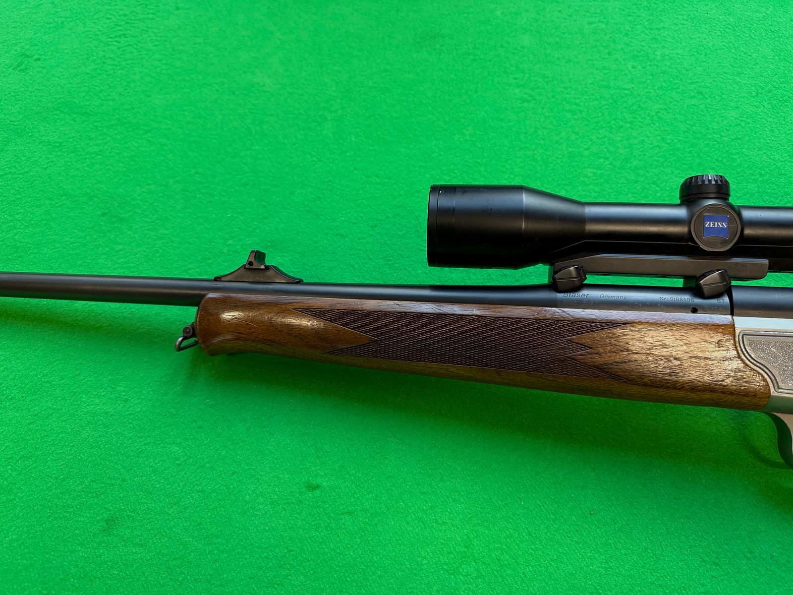 Blaser R93 Holz 7x64 inkl. Zeiss 1,5-6x42
