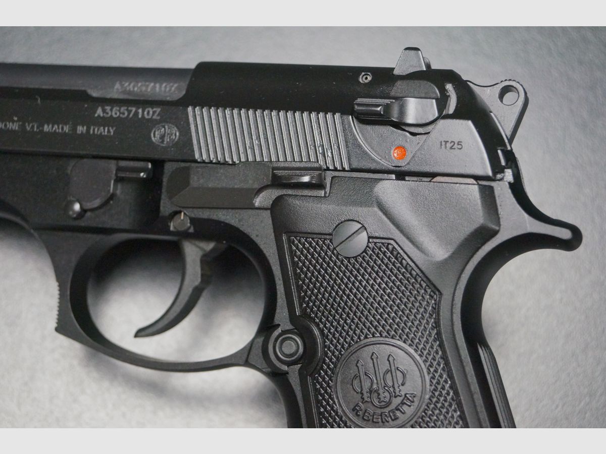 Beretta 92FS gebruikt, afbeelding 4 van 6