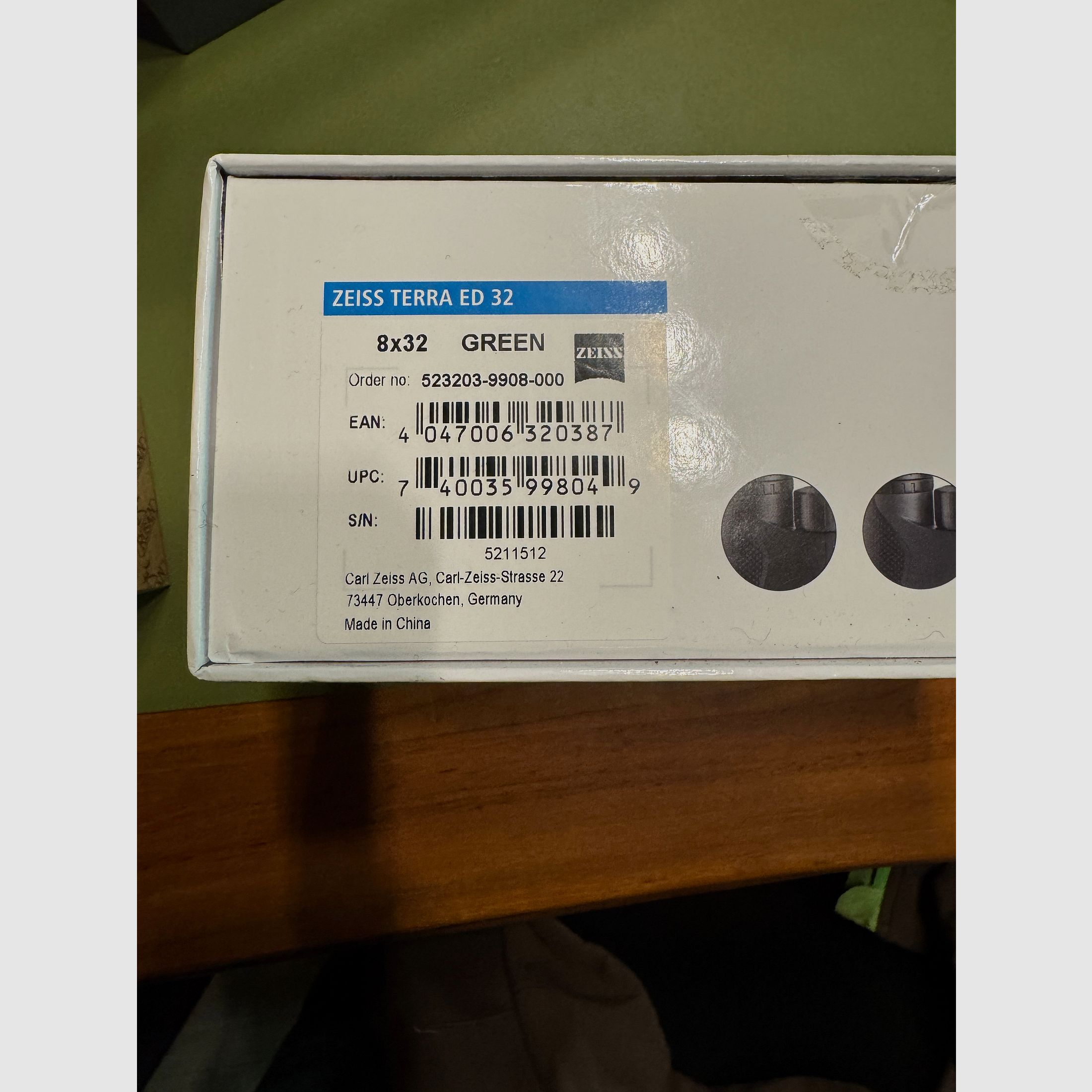 Zeiss Terra ED 8 x32 Neuware aus Geschäftsauflösung
