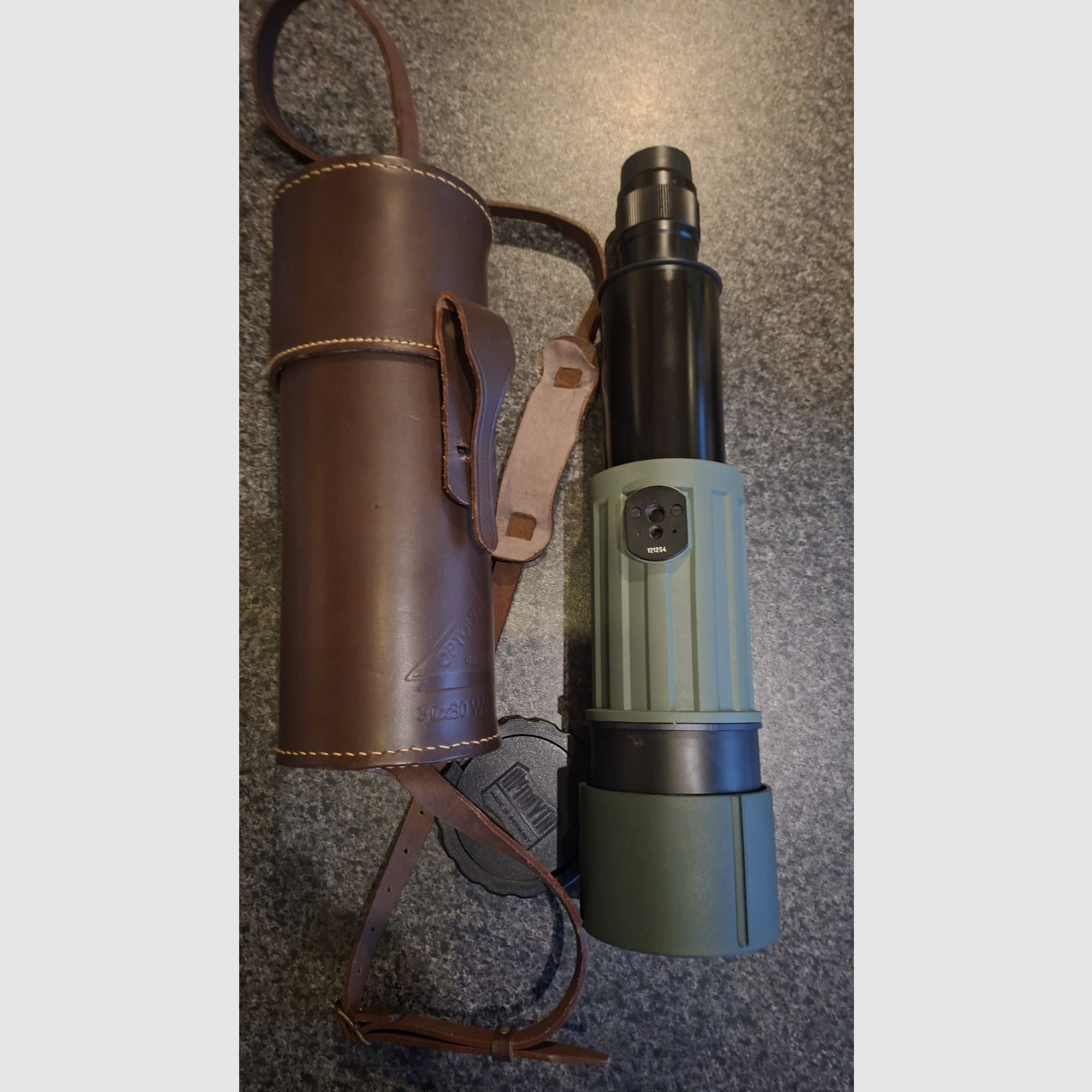 Optolyth Spotting Scope 30×80 BGA WWIS Ceralin plus for Hunters / Ornithologists / Naturalists
