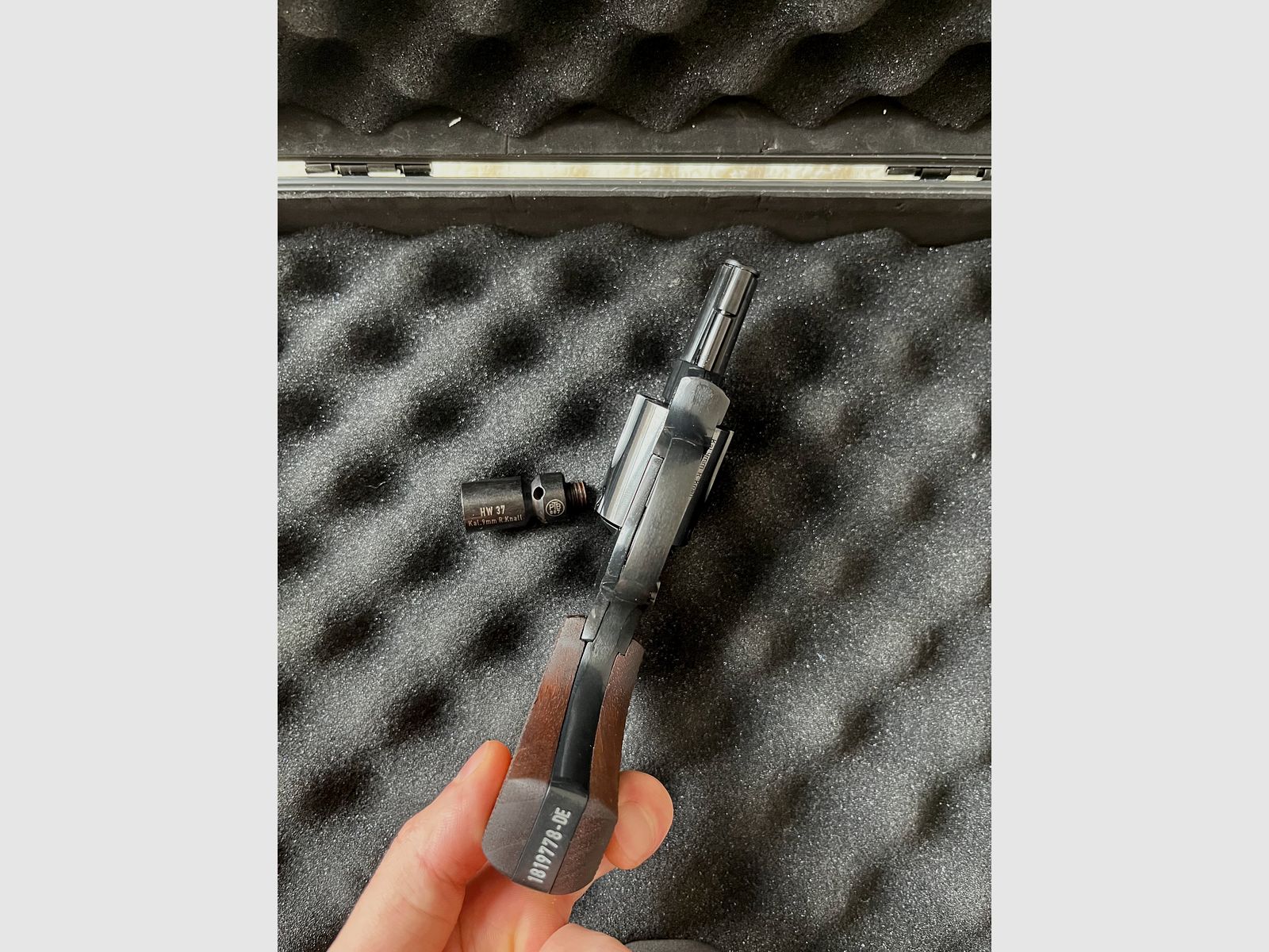 Weihrauch HW 37 brüniert Schreckschussrevolver inkl. Holzgriffschalen