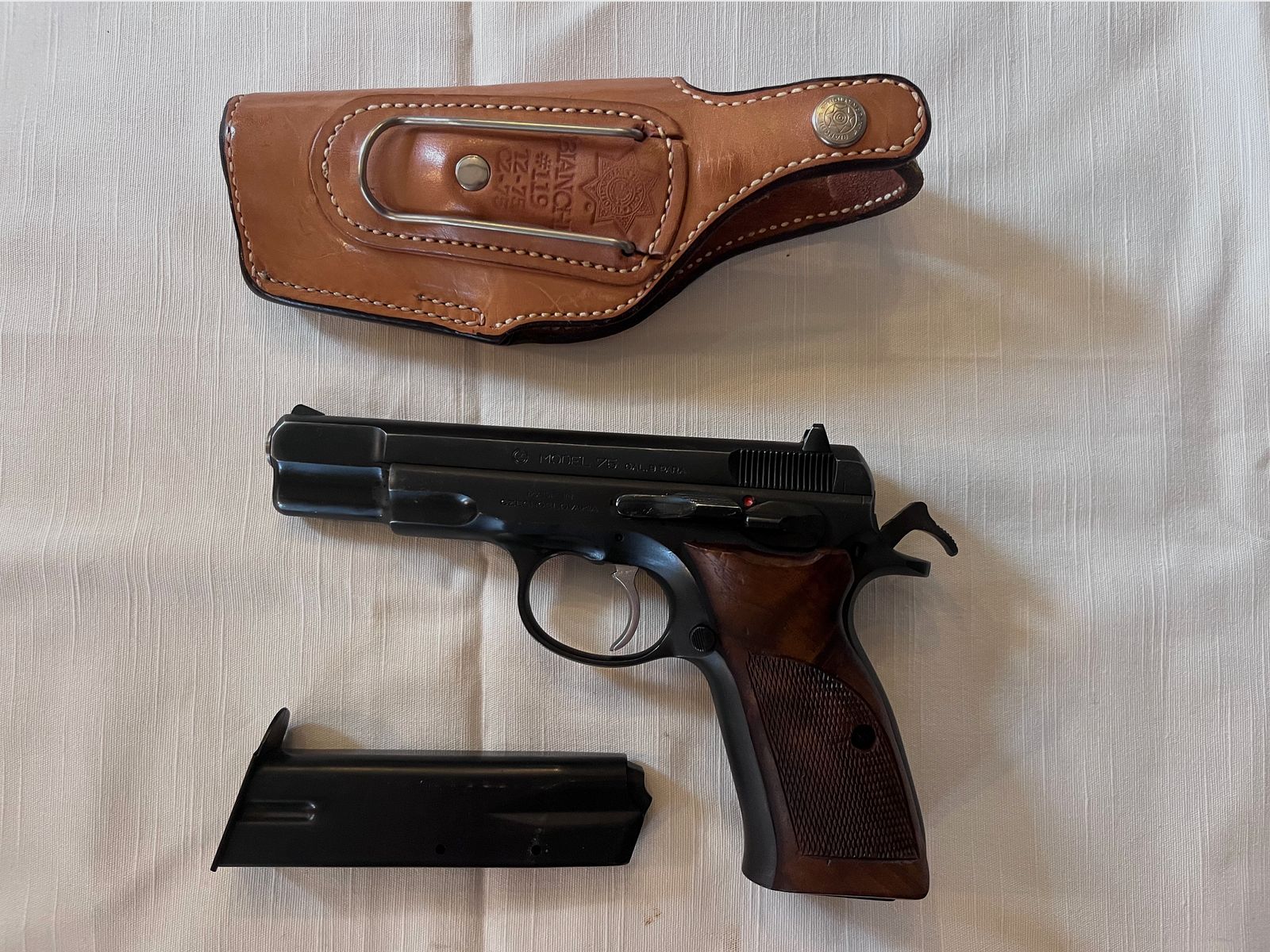 Pistola "Brünner m75" - CZ - Cal. 9mm Para