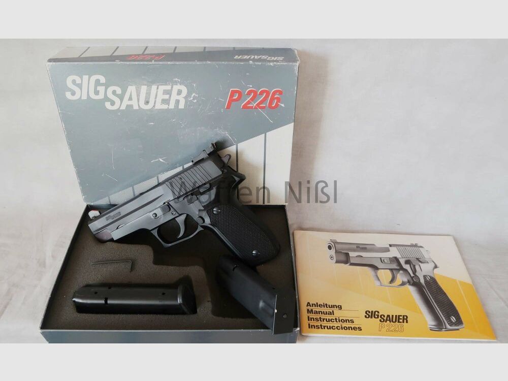 SIG Sauer P226