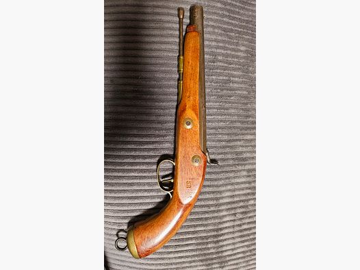 Pistolet kapiszonowy Dikar Hiszpania kaliber 45