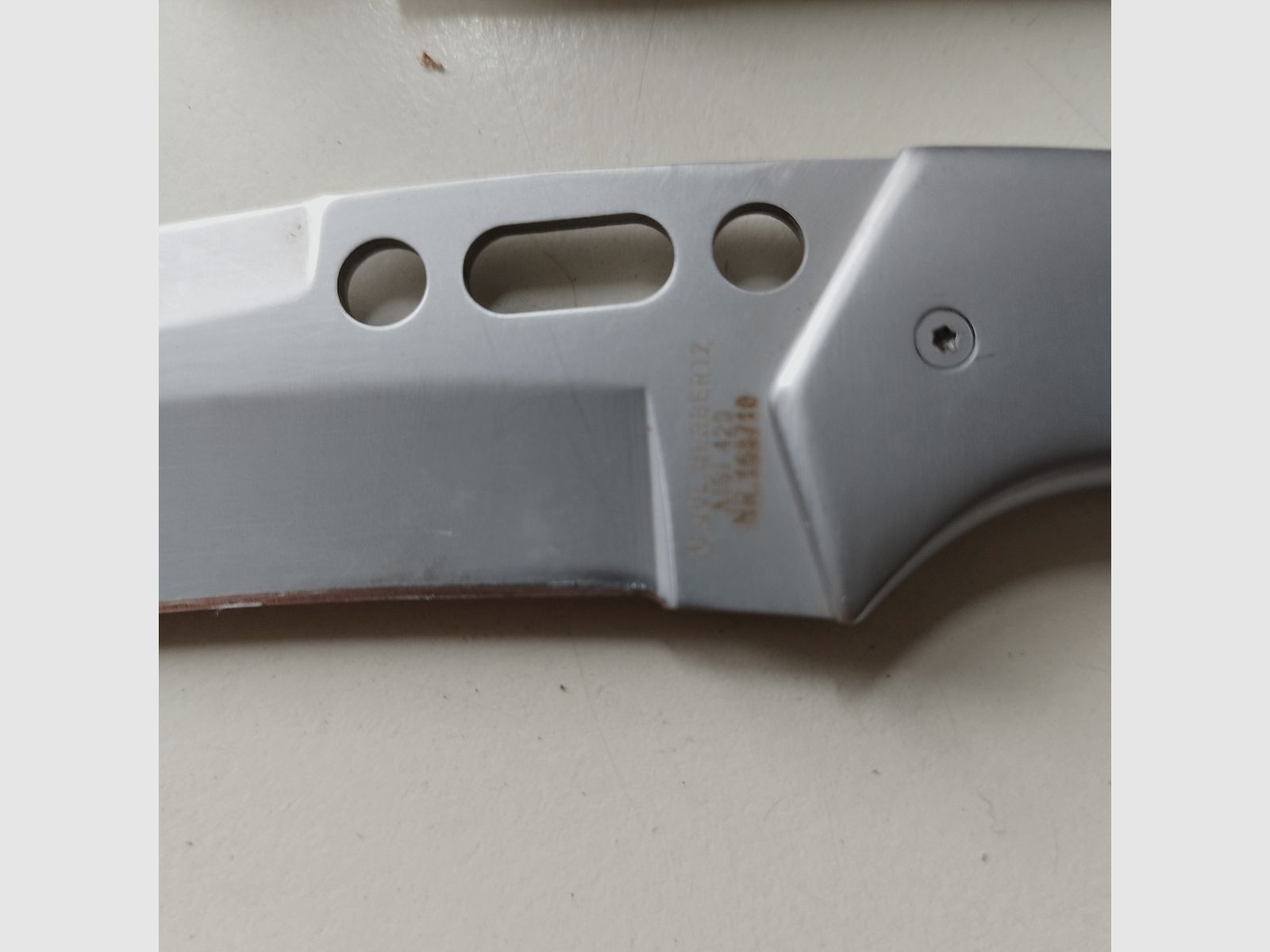 Cuchillo de caza compacto Herbertz AISI 420 con funda de cuero #163710 PVP 89€, imagen 2 de 3