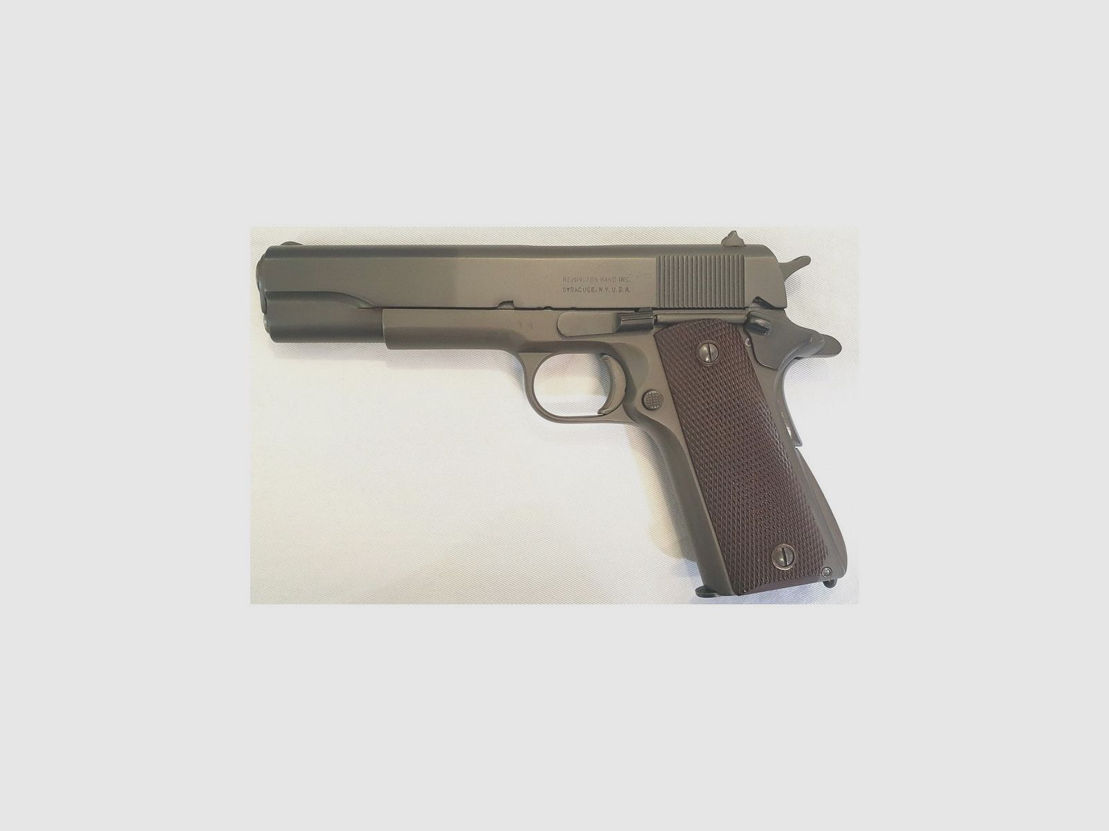 COLT 1911-A1, image 2 sur 2