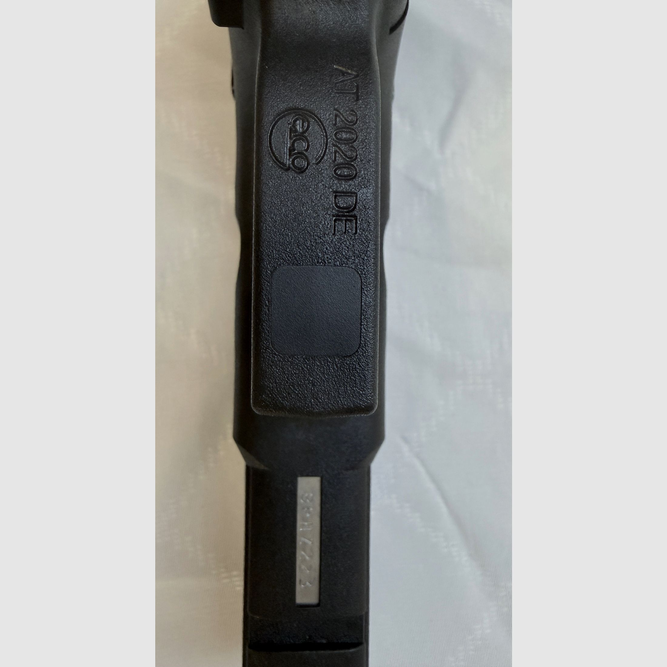 Glock17 gen 5, like-new Glock 17 Gen. 5 (9×19) – fired only once with 17 shots.