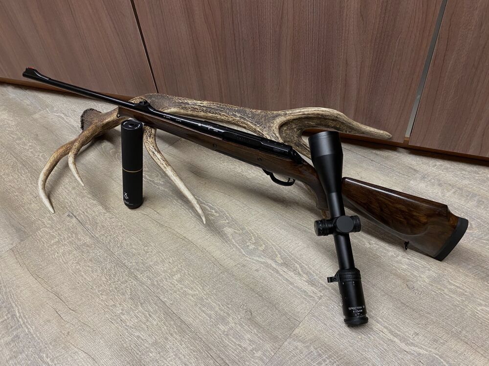 Haenel Jaeger 10 Lady Timber, avec GPO Spectra 5x 3-15x56 et Stalon X108