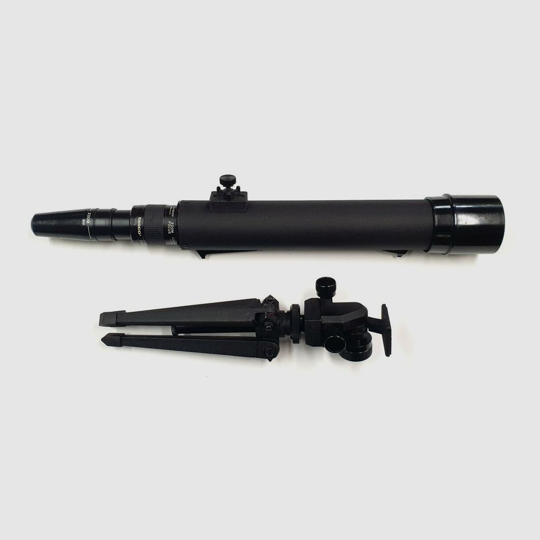 Tasco Spektiv 22EB 20x-60x, 60 Objektivdurchmesser mit Tripod/Stativ