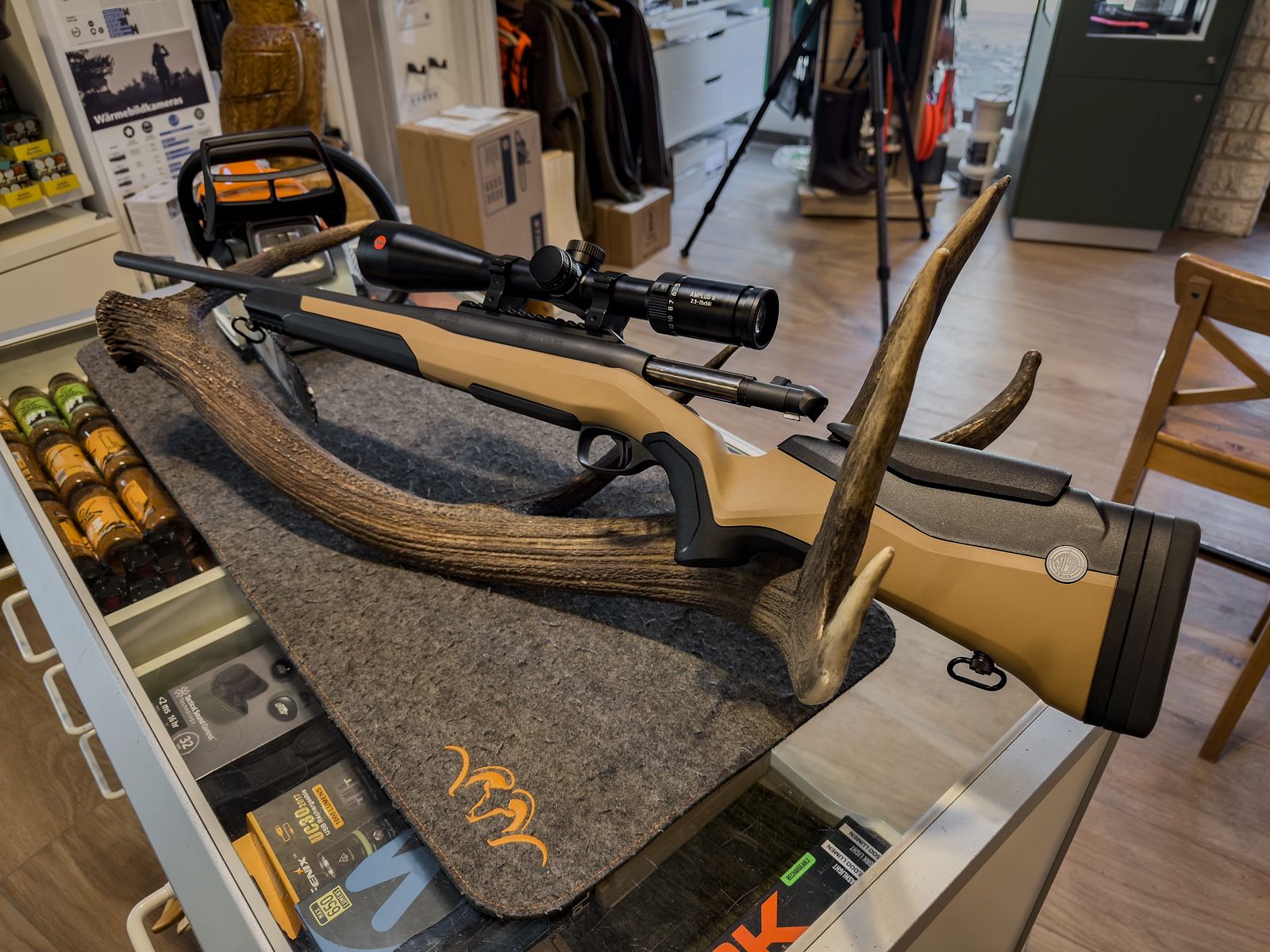 Steyr MS Wild Macherpaket mit Stihl Kettensäge