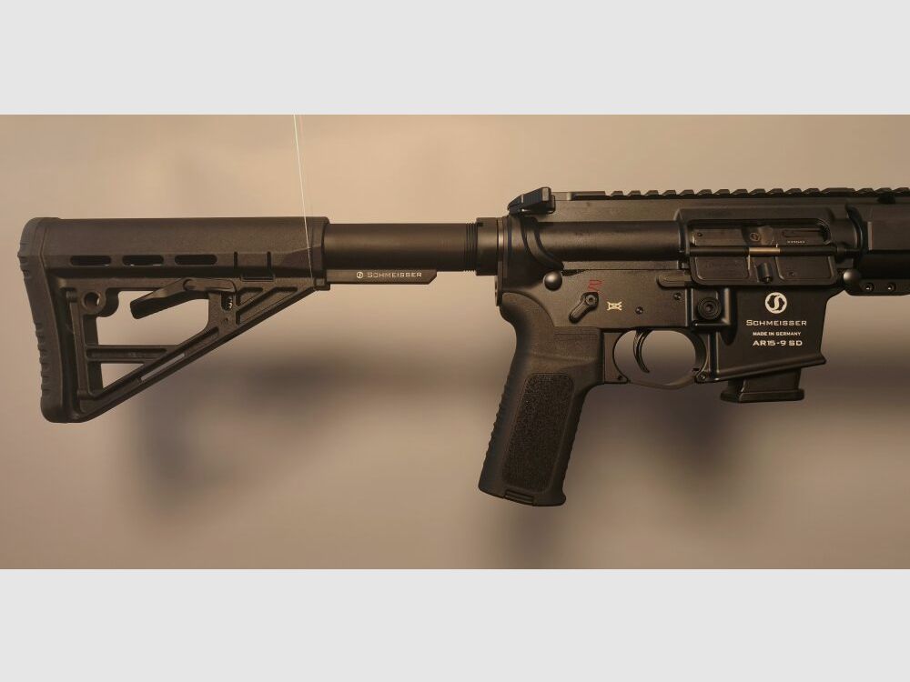 Schmeisser AR15-9 S4F SD Integralgedämpft 9,92" Lauf 9mmLuger