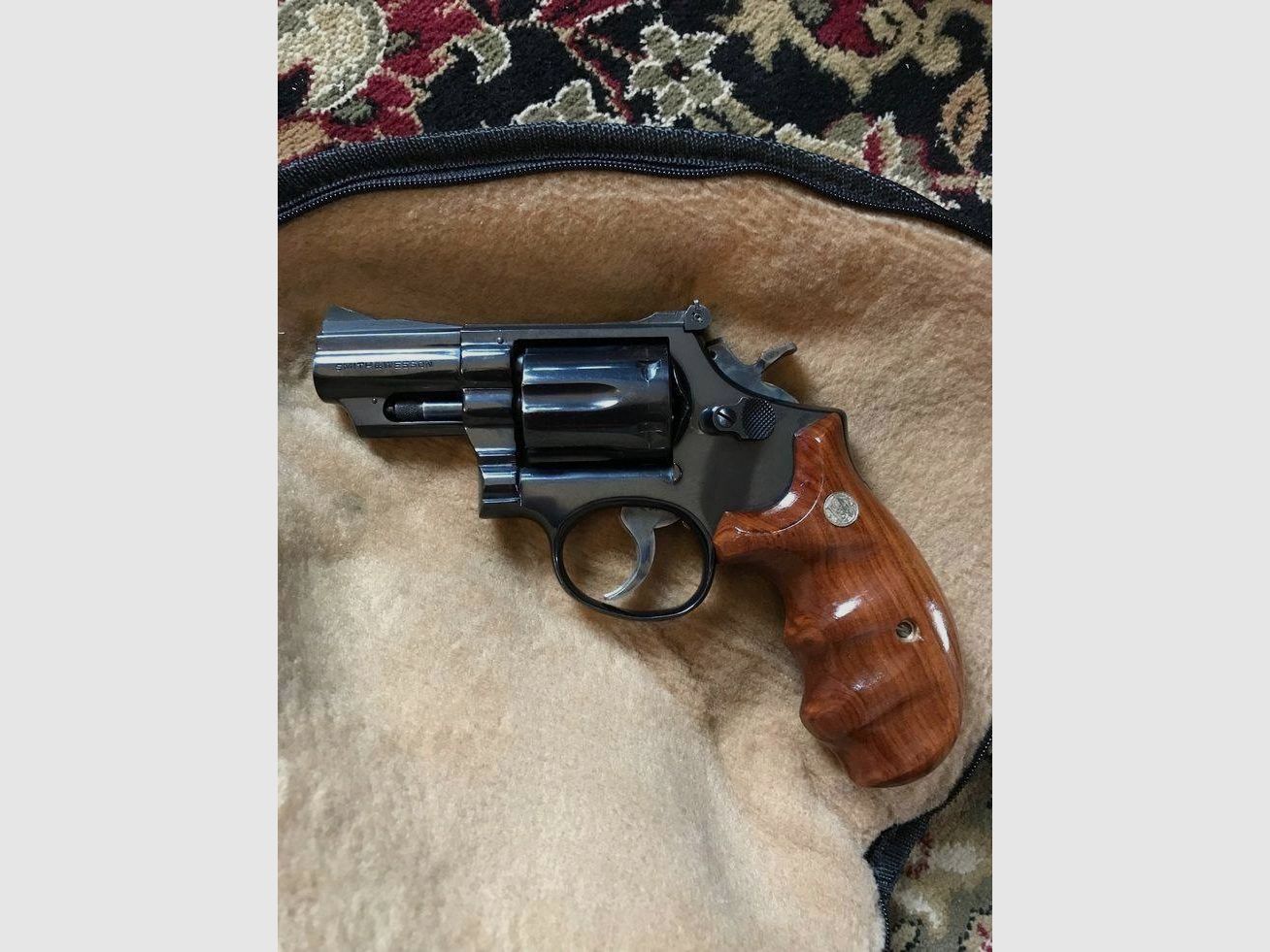 Smith&Wesson 9mm Revolver