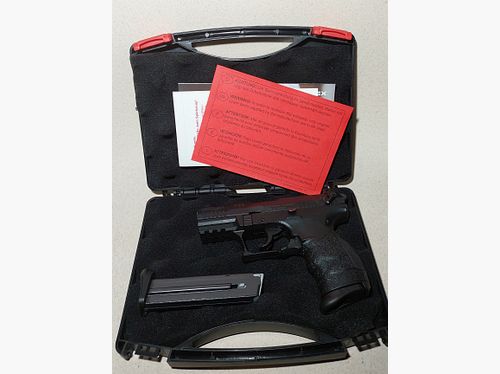 Walther P22Q Schreckschuss Pistole 9mm P.A.K. schwarz mit 2 Magazinen (PTB 778)