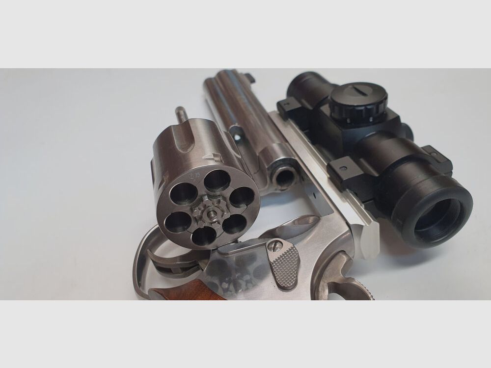 Smith&Wesson 686-5 Target Champion Merkle Tuning, Bild 4 von 9