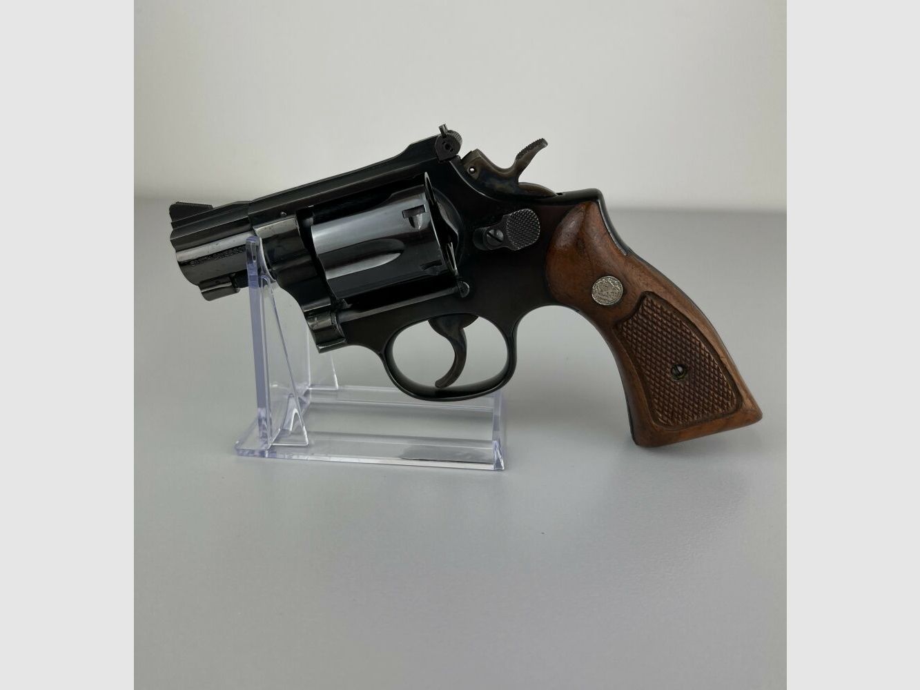 Smith & Wesson Model 15-4 - 2"