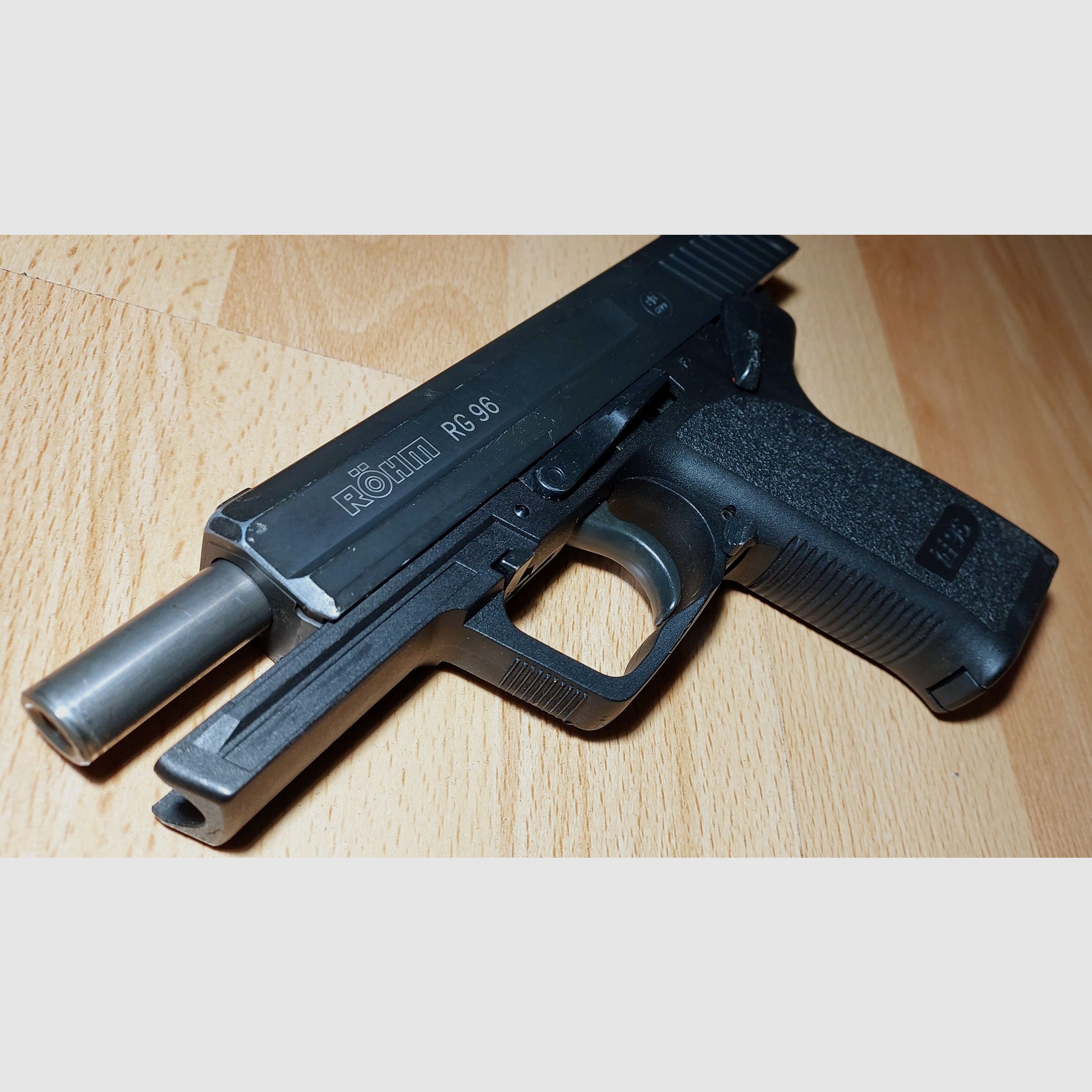 Röhm RG 96 blank firing pistol blued (PTB 699)
