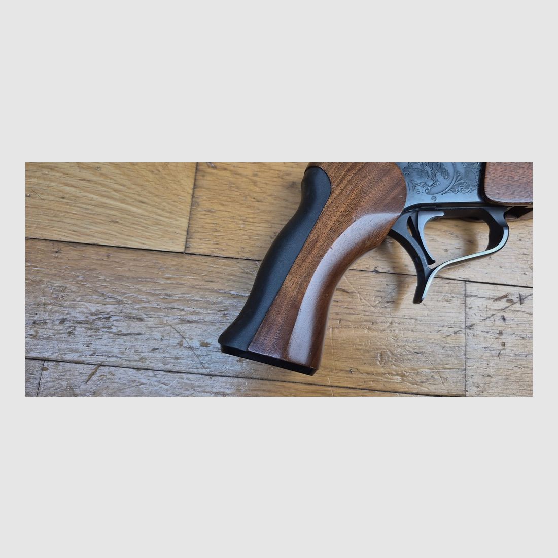 Beau Pistolet Thompson Center – Modèle Contender – Canon 10 pouces – Calibre 22LR – Arme de Rochester en 1988 – Beaux bois – Superbe canon – Excellente Mécanique – TBE, image 3 sur 27