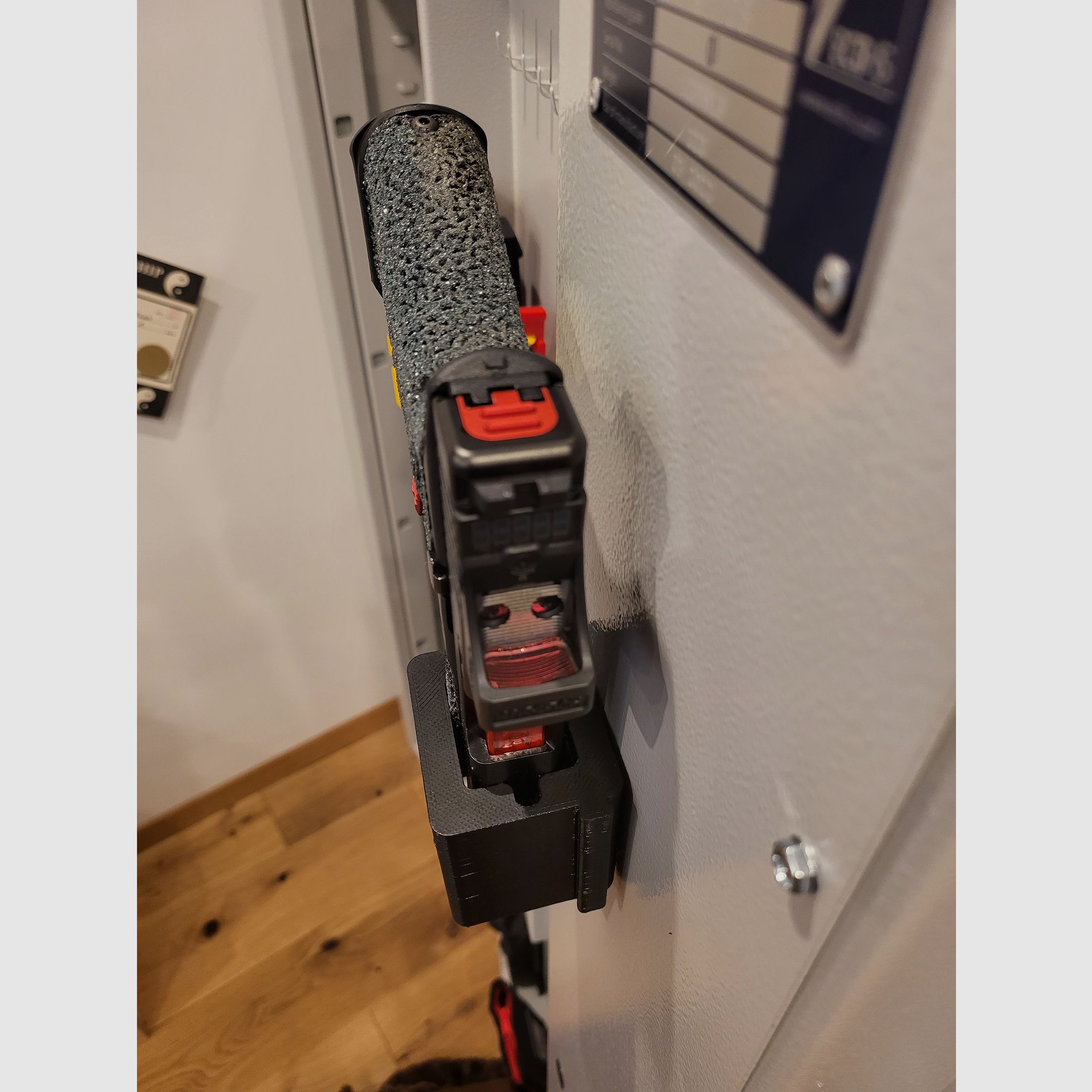 Pistool KURZWAFFE houder universele wapenkluis organizer magnetisch antislip