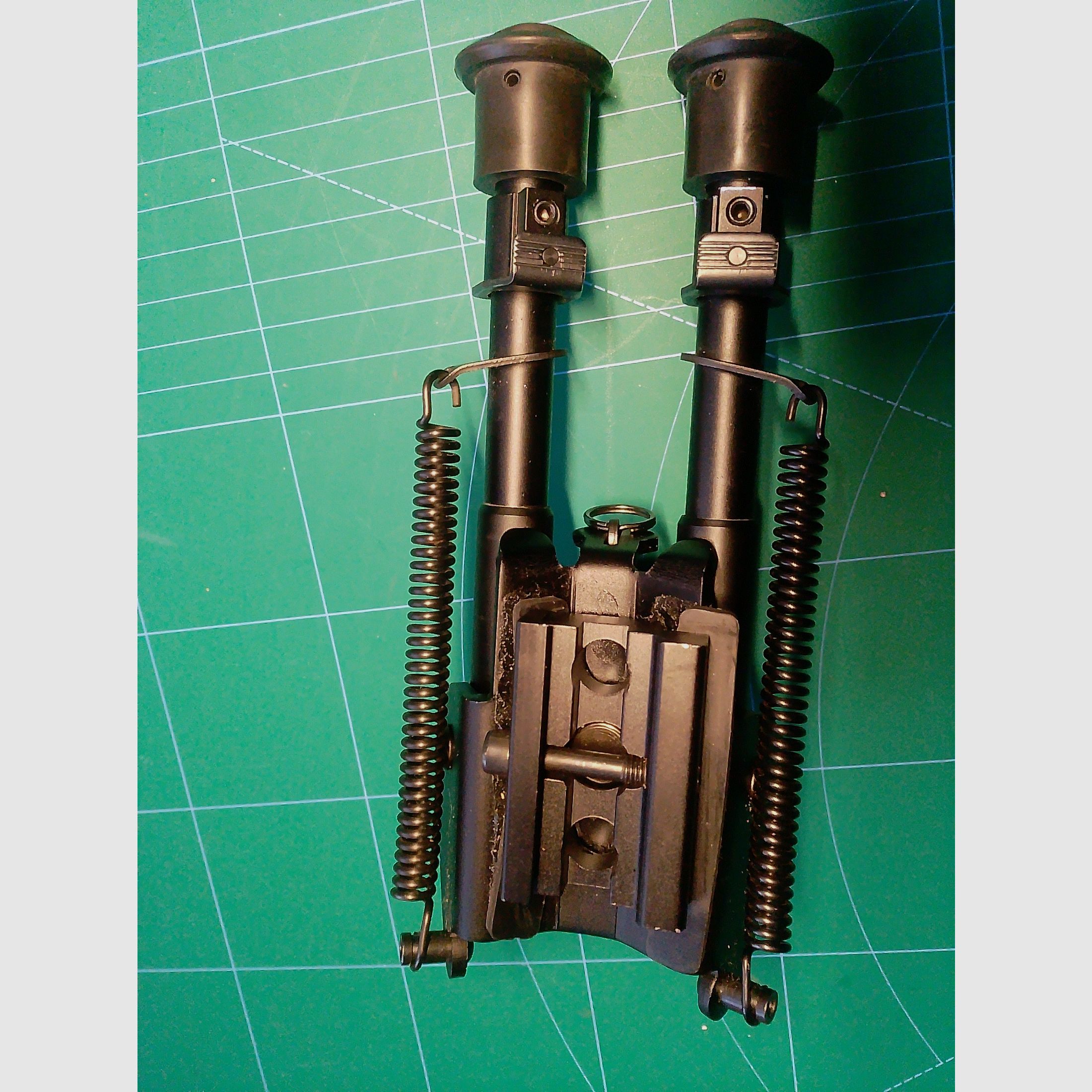 Zweibein 22 mm Metall Airmagnum PCP Gewehr mit Federn höhenverstellbar Gummi an den Füßen